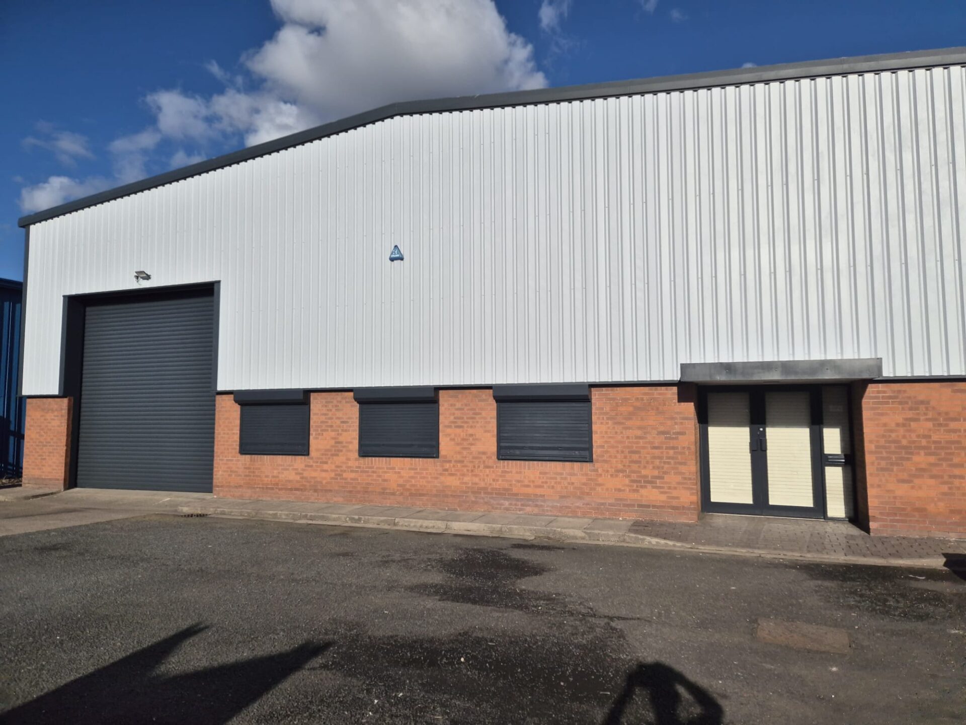 19B Navigation Drive Finished Metal Unicoat